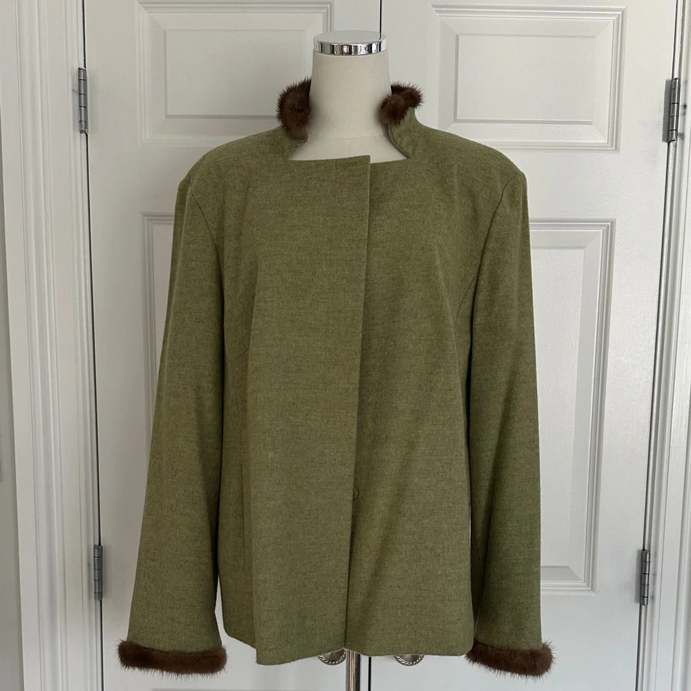Vintage Selection de Givenchy Olive Green Parisian Wool Jacket Mink Fur Size 16W